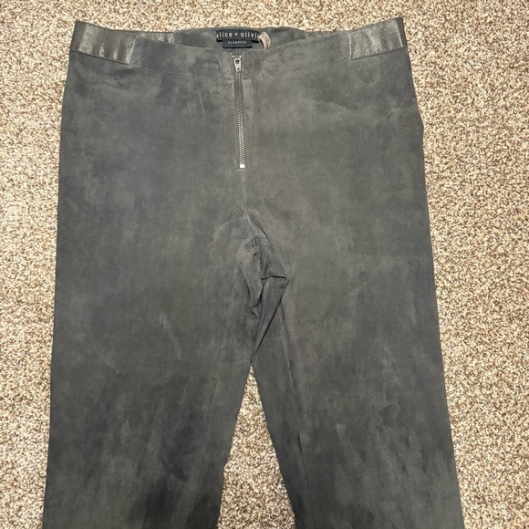 Alice + Olivia Women’s size 8 Classic Charcoal Dress Pants - Picture 3 of 13